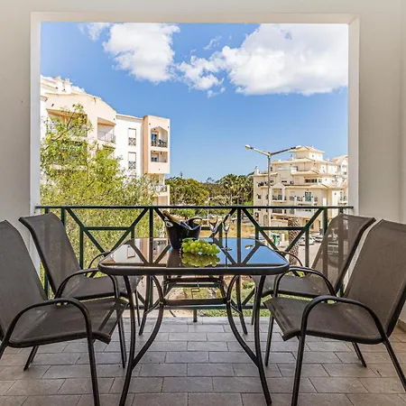 Quinta Da Torre * Armação de Pêra
